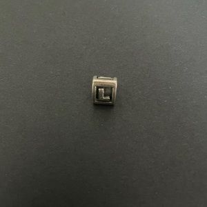 Pandora “L” Charm *AUTHENTIC*